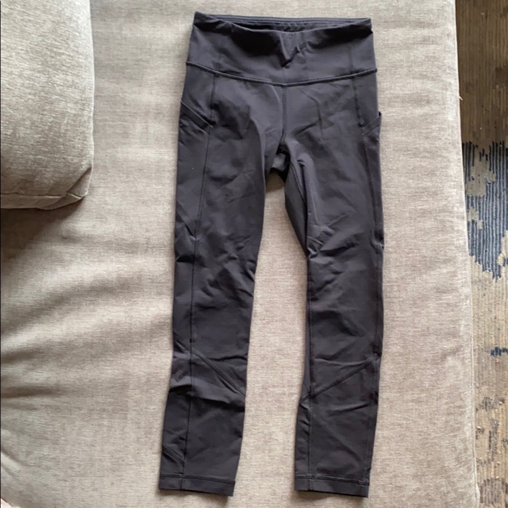 Lululemon cropped black leggings